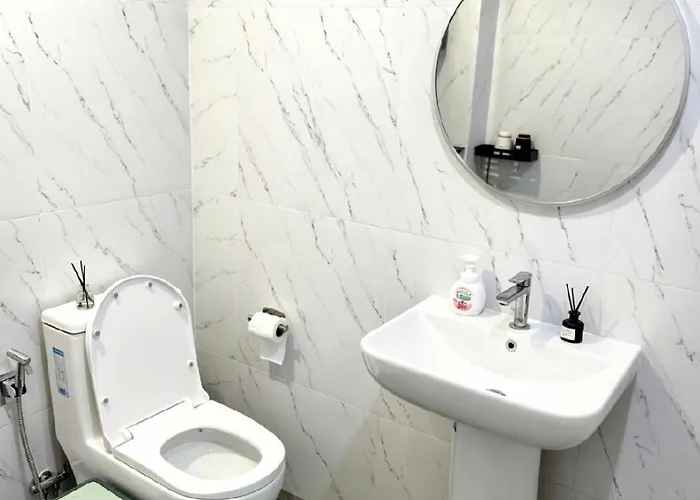 Entire 4storey 10pax 800 M Walk To Bts Phayathai In Cbd Near Siam, Centralworld * بانكوك