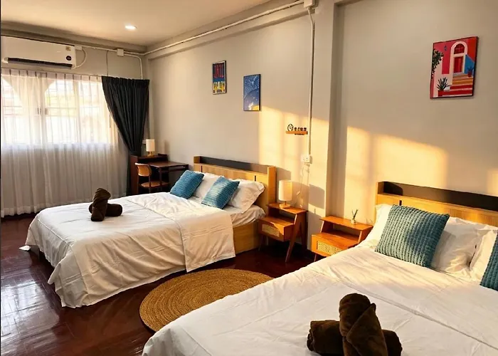 بيت للعطل Entire 4storey 10pax 800 M Walk To Bts Phayathai In Cbd Near Siam, Centralworld